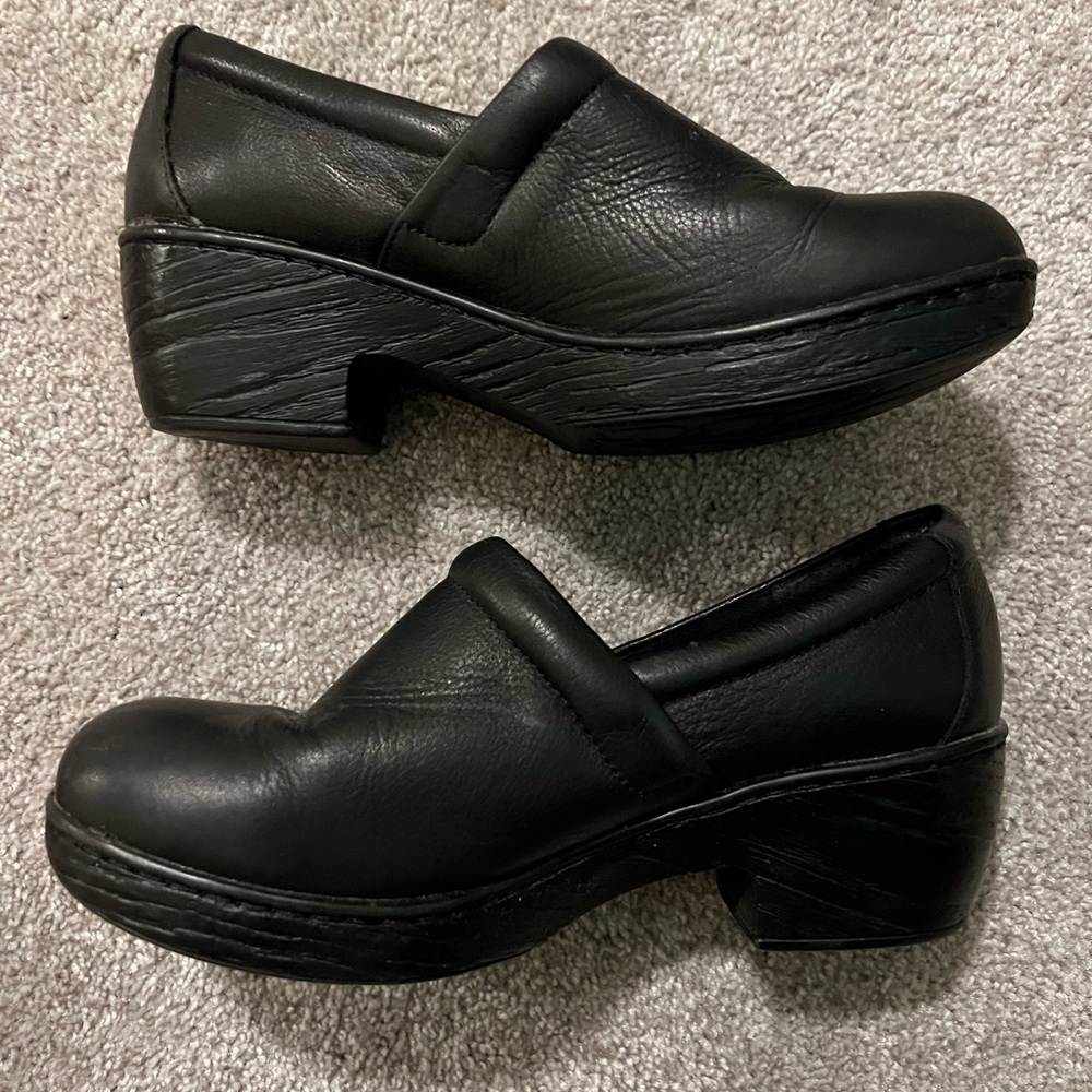 Boc Clogs - image 5